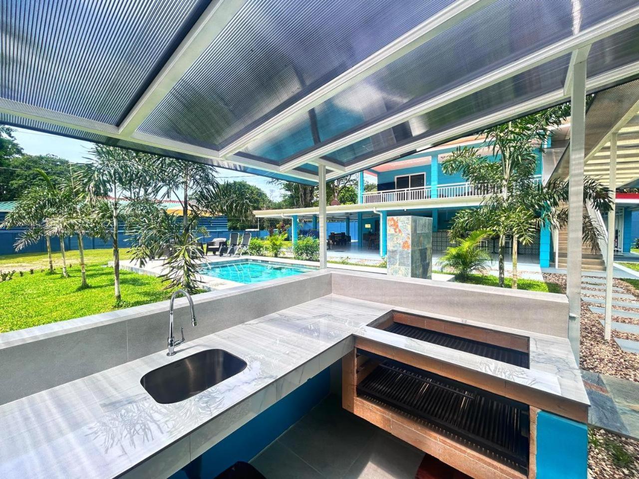 Villa Paraiso Tropical Puerto Viejo de Talamanca Екстериор снимка
